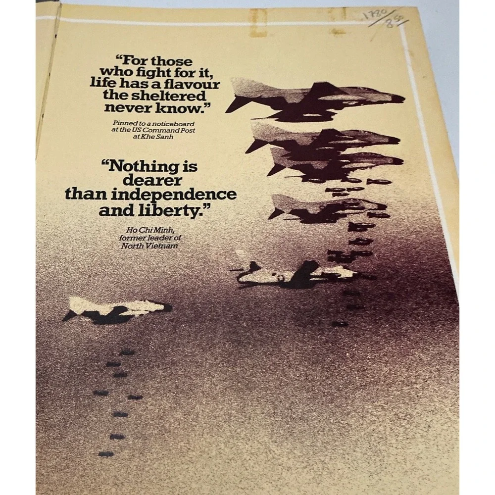 Crown Vintage The Vietnam War Illustrated History Book Ray Bonds 1979 Hardcover